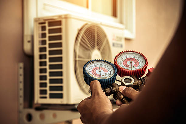 Professional Hvac technician working in Selden, NY